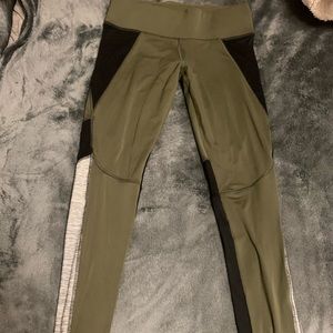 Victoria’s Secret  Pink Ultimate Leggings